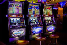 Live dealer blackjack on flokitoto slot